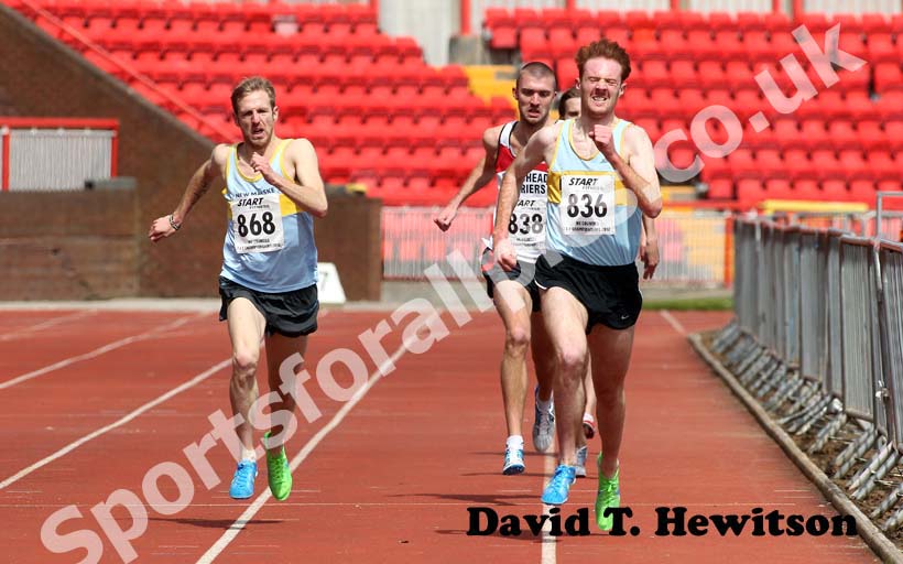 868 Andy Wiles battles with Richard Morrell (both New Marske) very close 1500 metres, North East Champs.